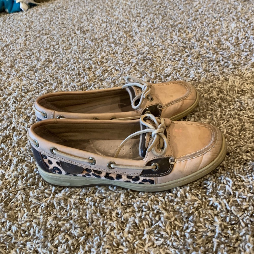 Cheetah print Sperry’s women’s size 7M
